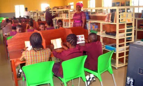 Adeola Odutola College — photo 2