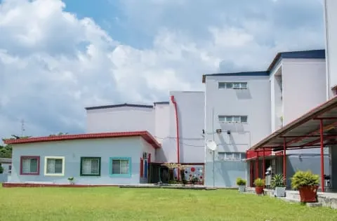 Corona School, Victoria Island — photo 3