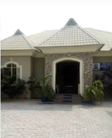 Tony Zayan International School — photo 2
